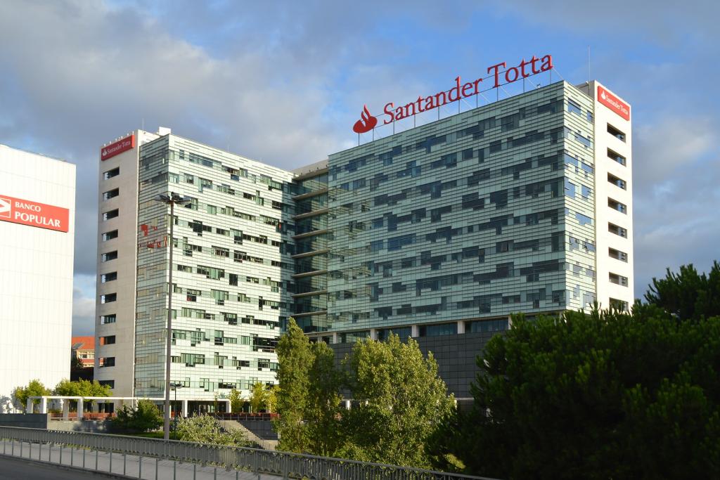 Santander Totta (exterior)