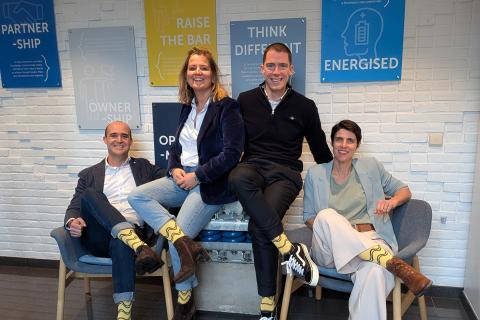 Always with Strong Values